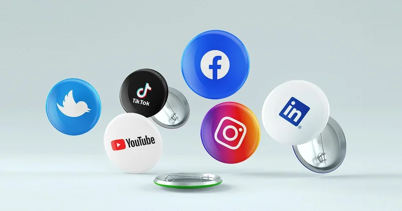 YouTube et TikTok : deux logiques de titre qui s'opposent